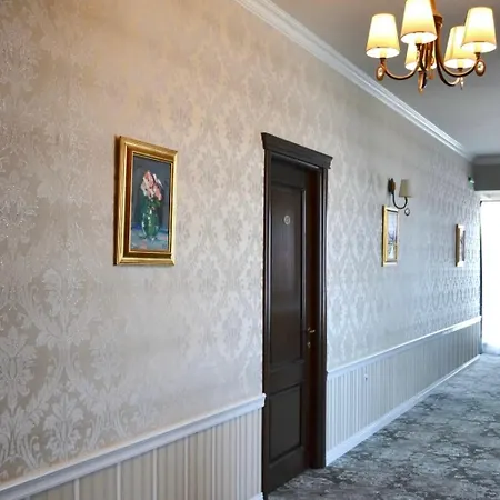 Express Hotel 3*